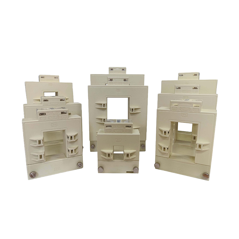 Przekładnik prądowy AC z dzielonym rdzeniem serii AKH-0.66/K